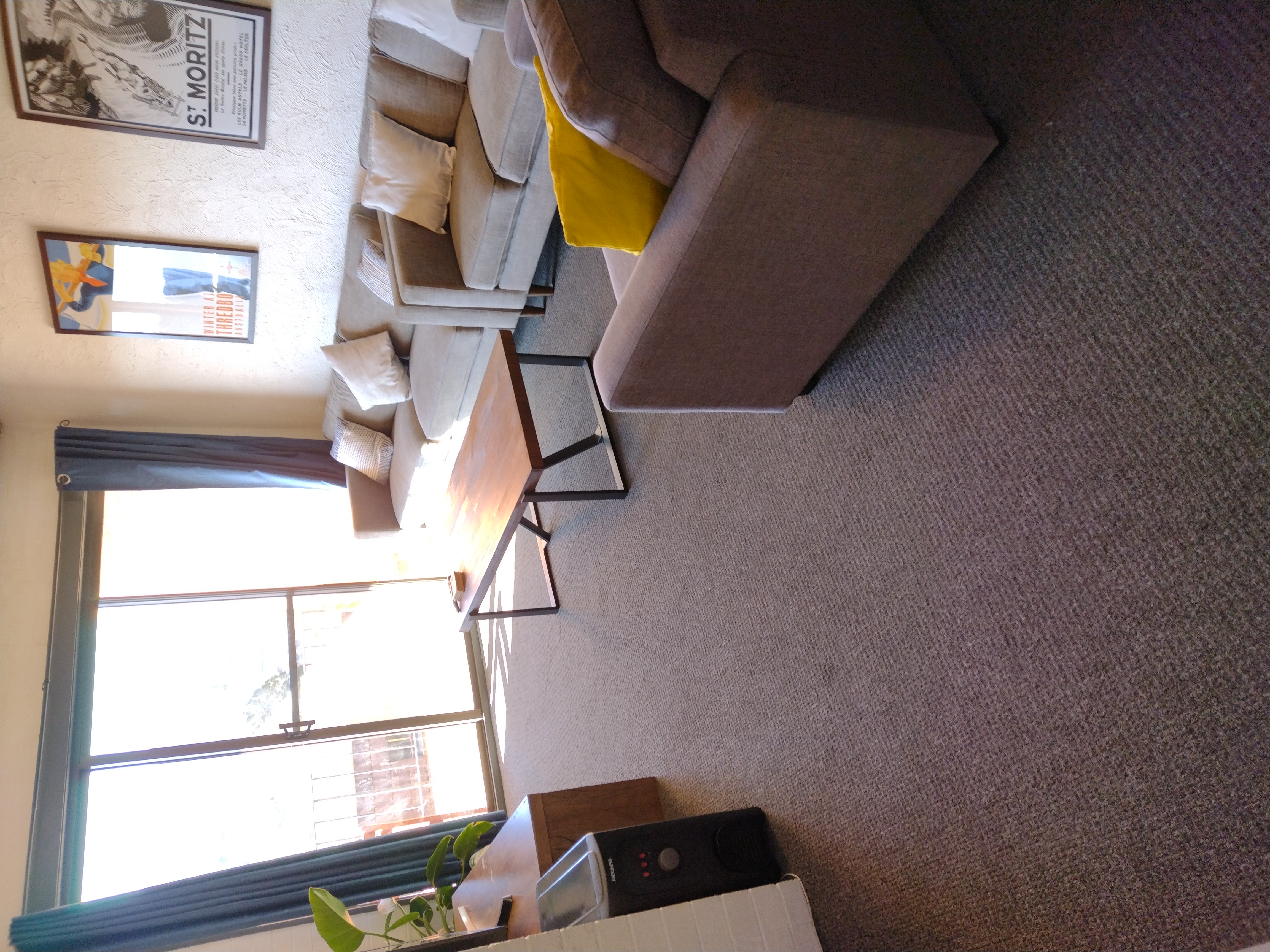 Open Plan Lounge & Dining Area